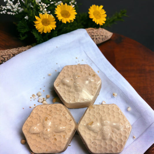 Oatmeal & Buttermilk Handcrafted Bath Bomb