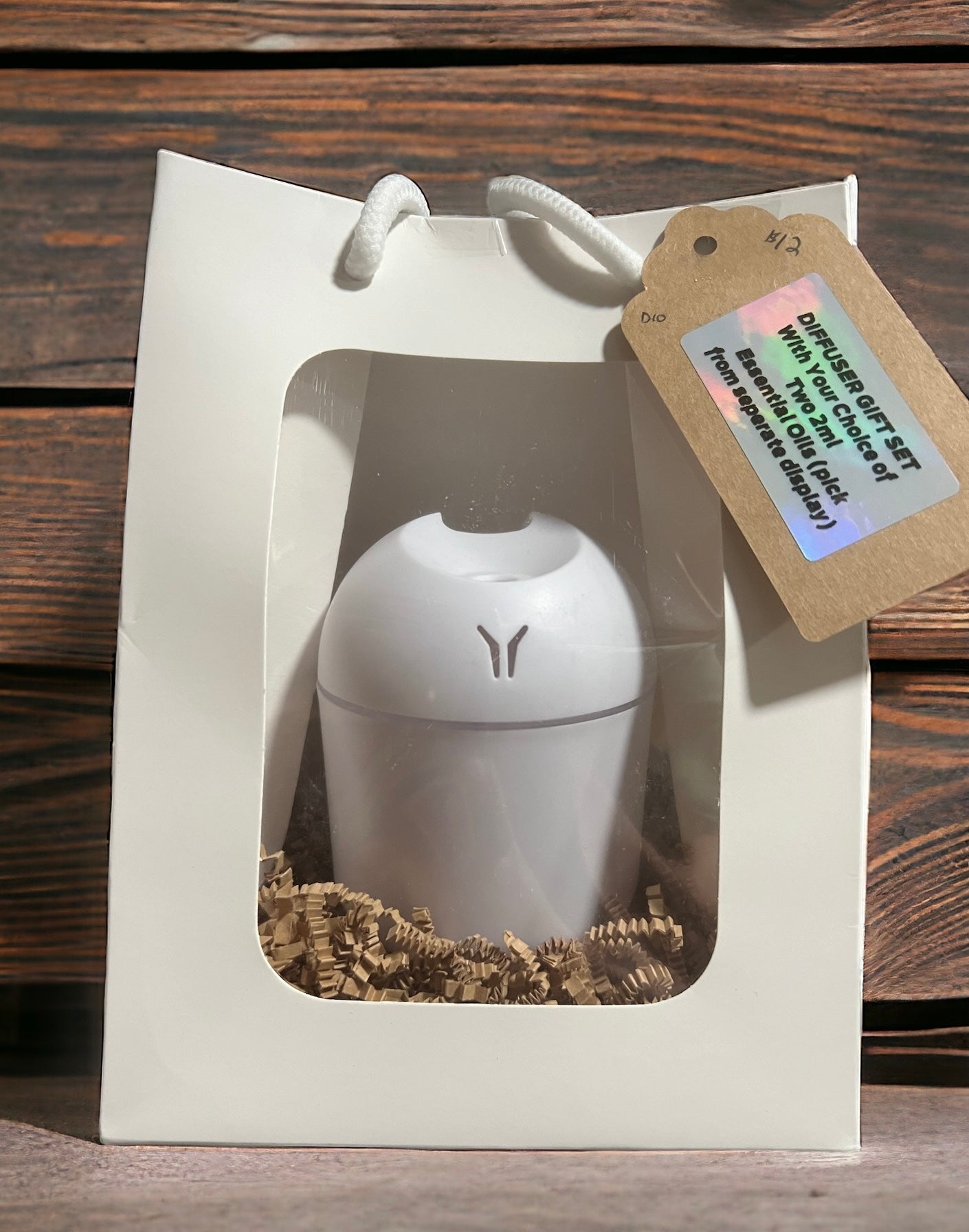 WHITE COLOR Mini Diffuser Gift Bag with Choice of 2 Essential Oils